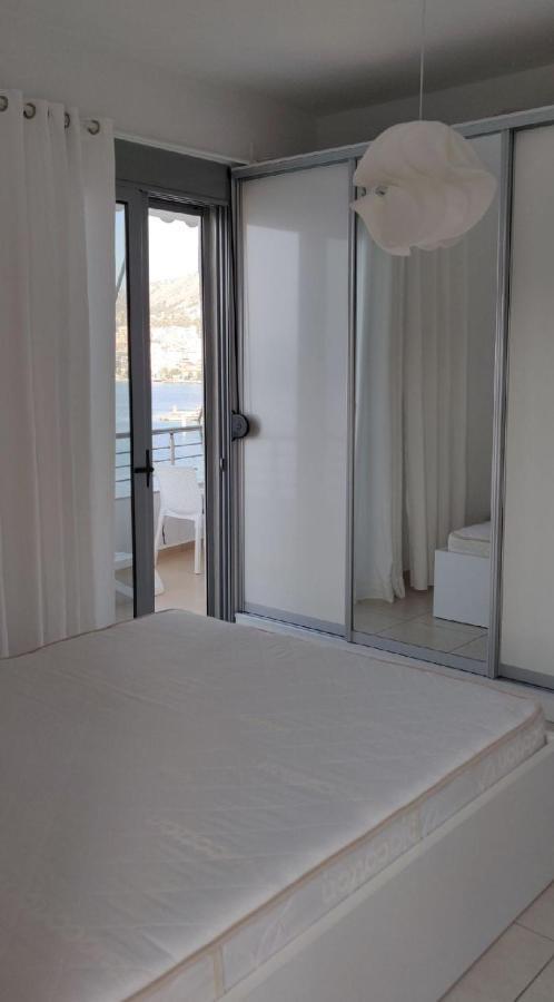 Seaside View Apartment Sarandë Eksteriør bilde